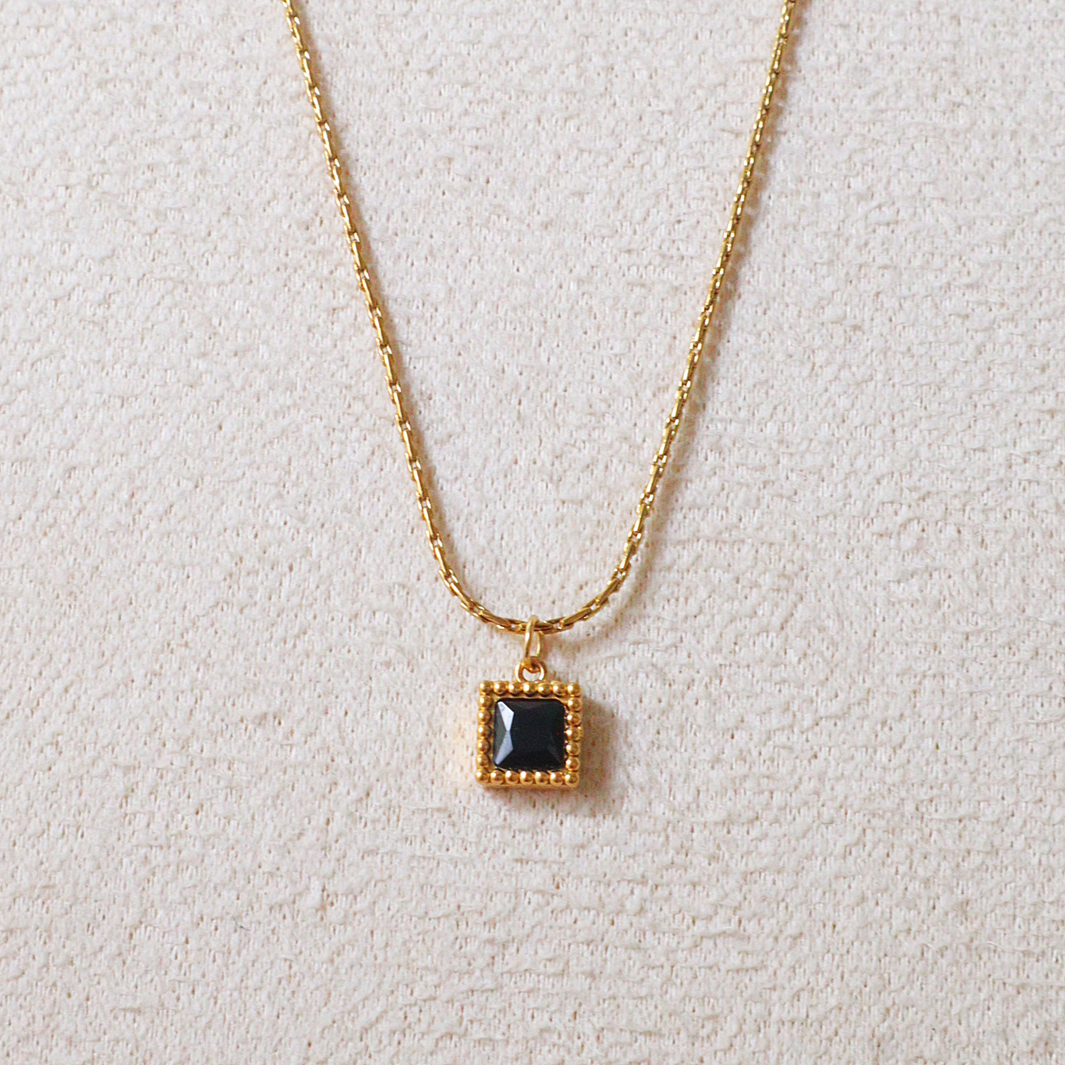 18K Gold Plated Black Square Onyx Pendant Necklace – Anti-Tarnish Dainty Gemstone Choker